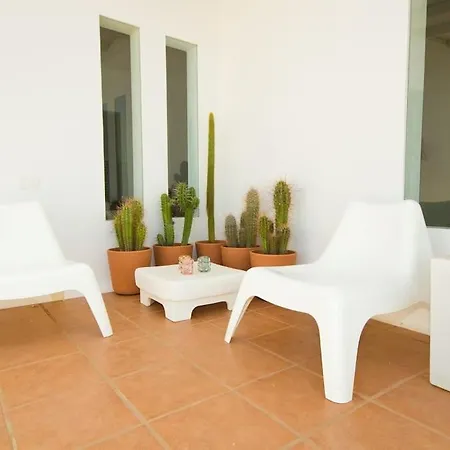 Villa Casa Artevista - By Az *